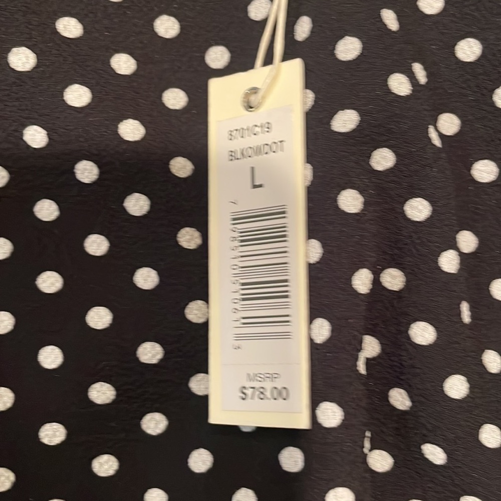 Max studio black with white polka dots wrap skirt. It’s brand new -size Large . - Picture 4 of 7